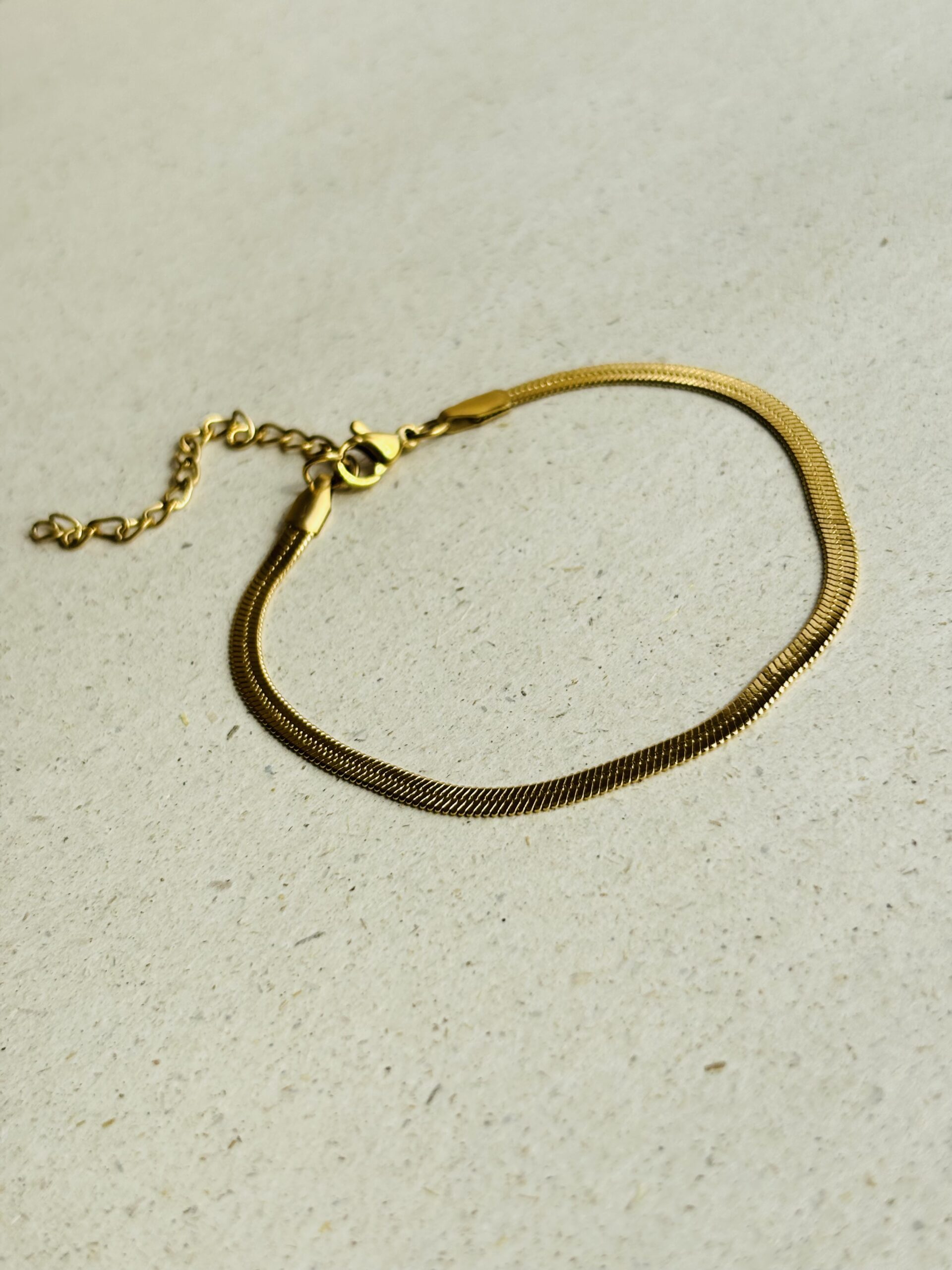 Bracelet CLASS doré