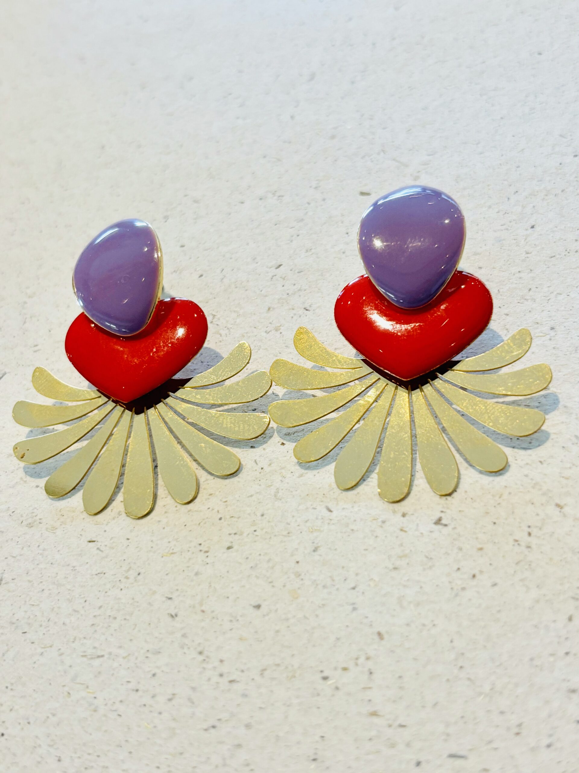 Boucles d’oreilles CELINE rouge, mauve