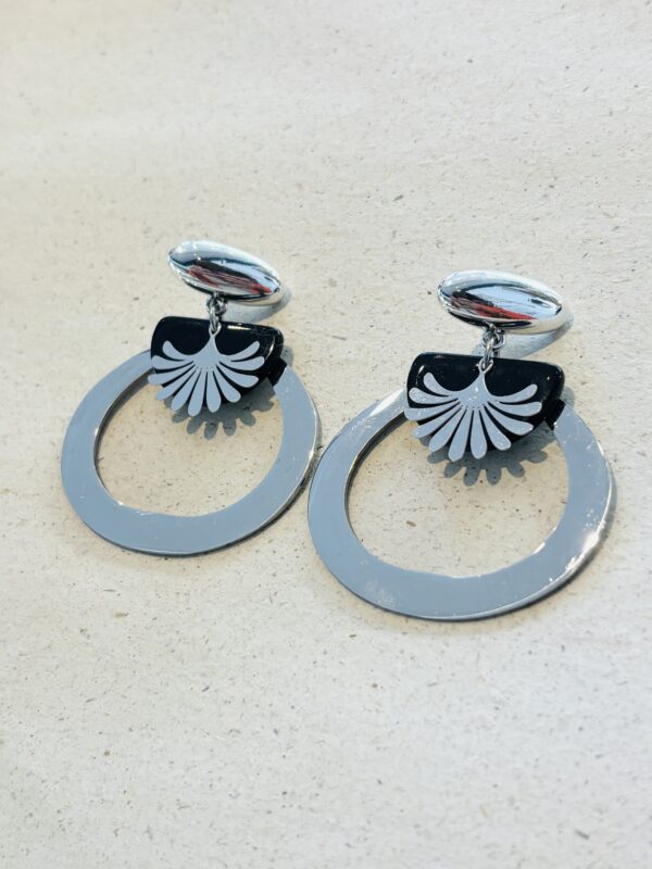 Boucles d'oreilles IRIS noir