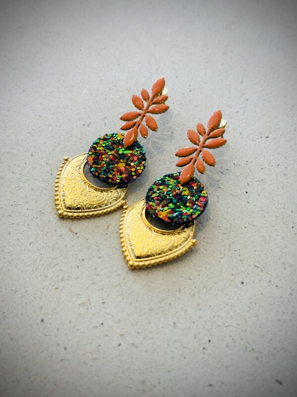 Boucles d'oreilles YAELLE orange – Image 2