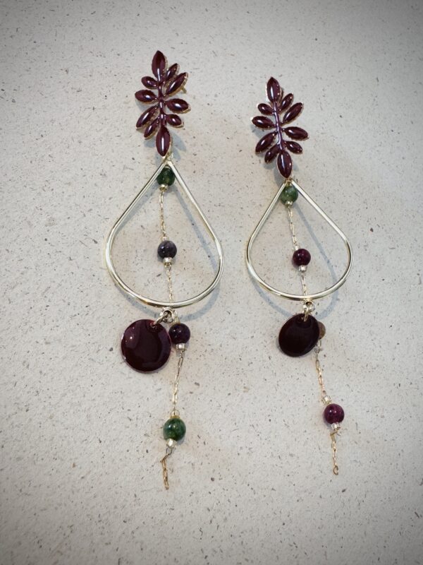 Boucles d'oreilles EVA bordeaux – Image 2