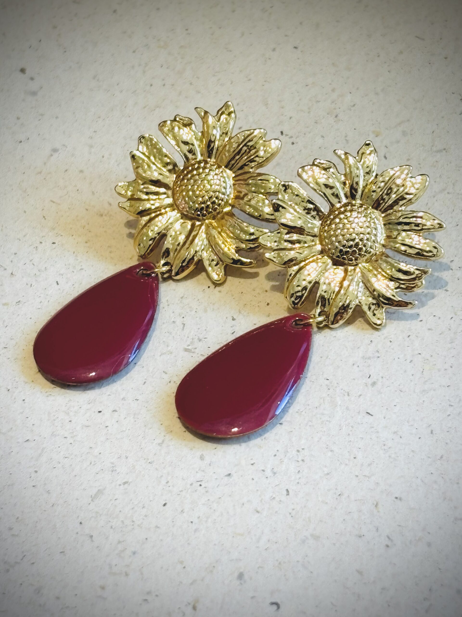 Boucles d'oreilles COLETTE bordeaux – Image 2