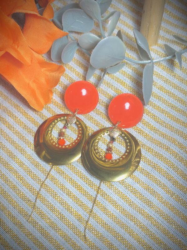 Boucles d'oreilles JACQUELINE corail – Image 2