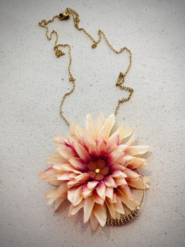 Collier long HYLDA saumon, violet