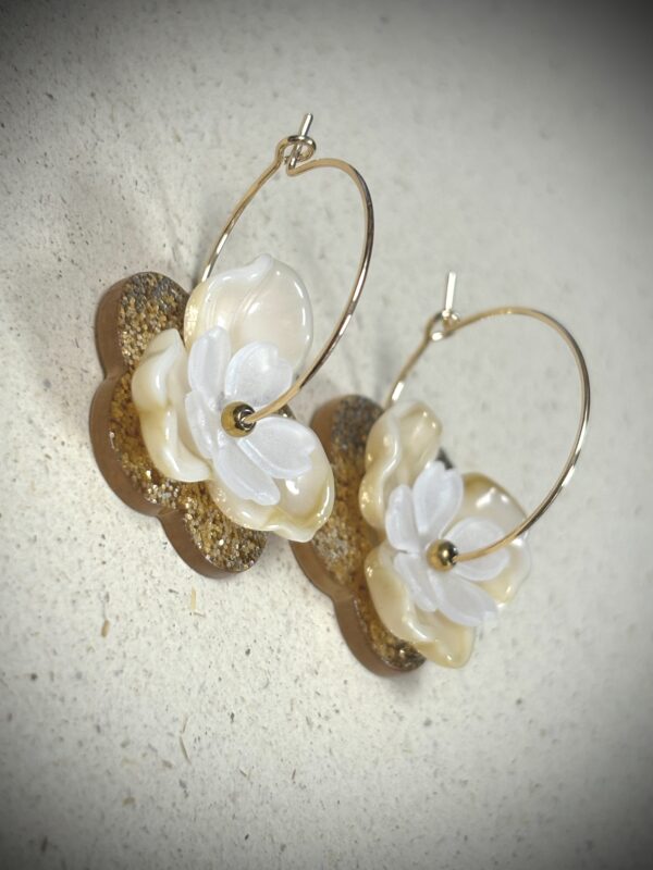 Boucles d'oreilles LAURE beige