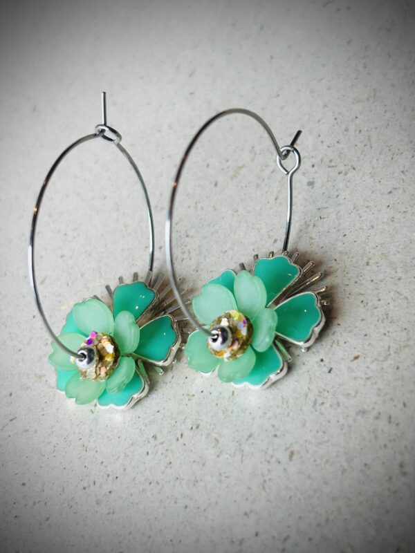Boucles d'oreilles FÜZYE vert – Image 2