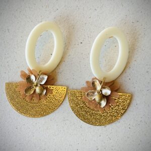 Boucles d'oreilles NATALIA crème, marron
