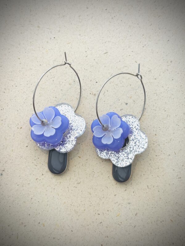 Boucles d'oreilles GISLAINE mauve