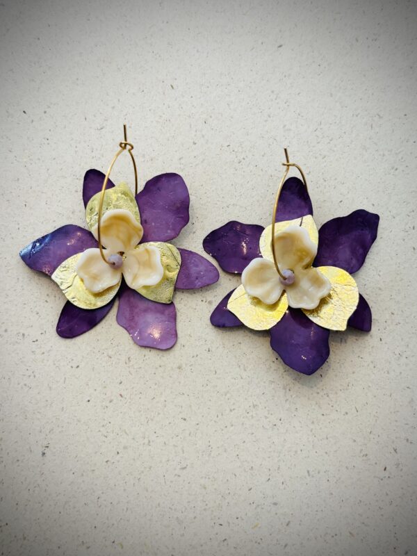 Boucles d'oreilles FYNA violet