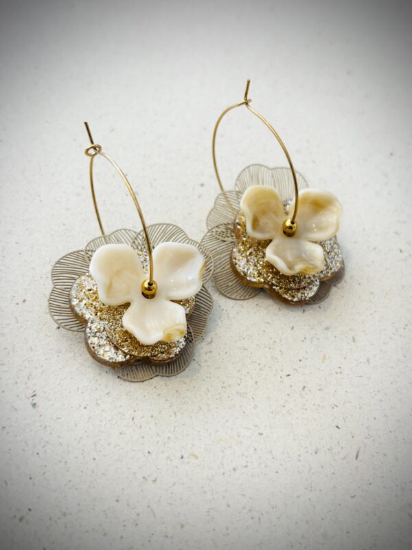 Boucles d'oreilles ASHA beige – Image 2