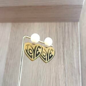 Boucles d'oreilles LIV crème petit modèle