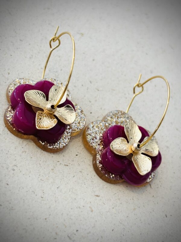 Boucles d'oreilles MYA fuchsia – Image 2