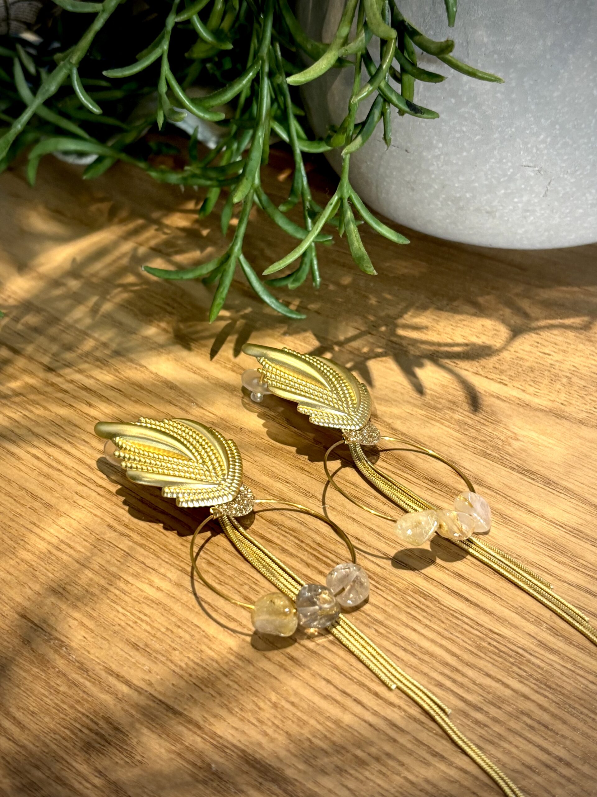 Boucles d'oreilles ORPHEE transparent – Image 4