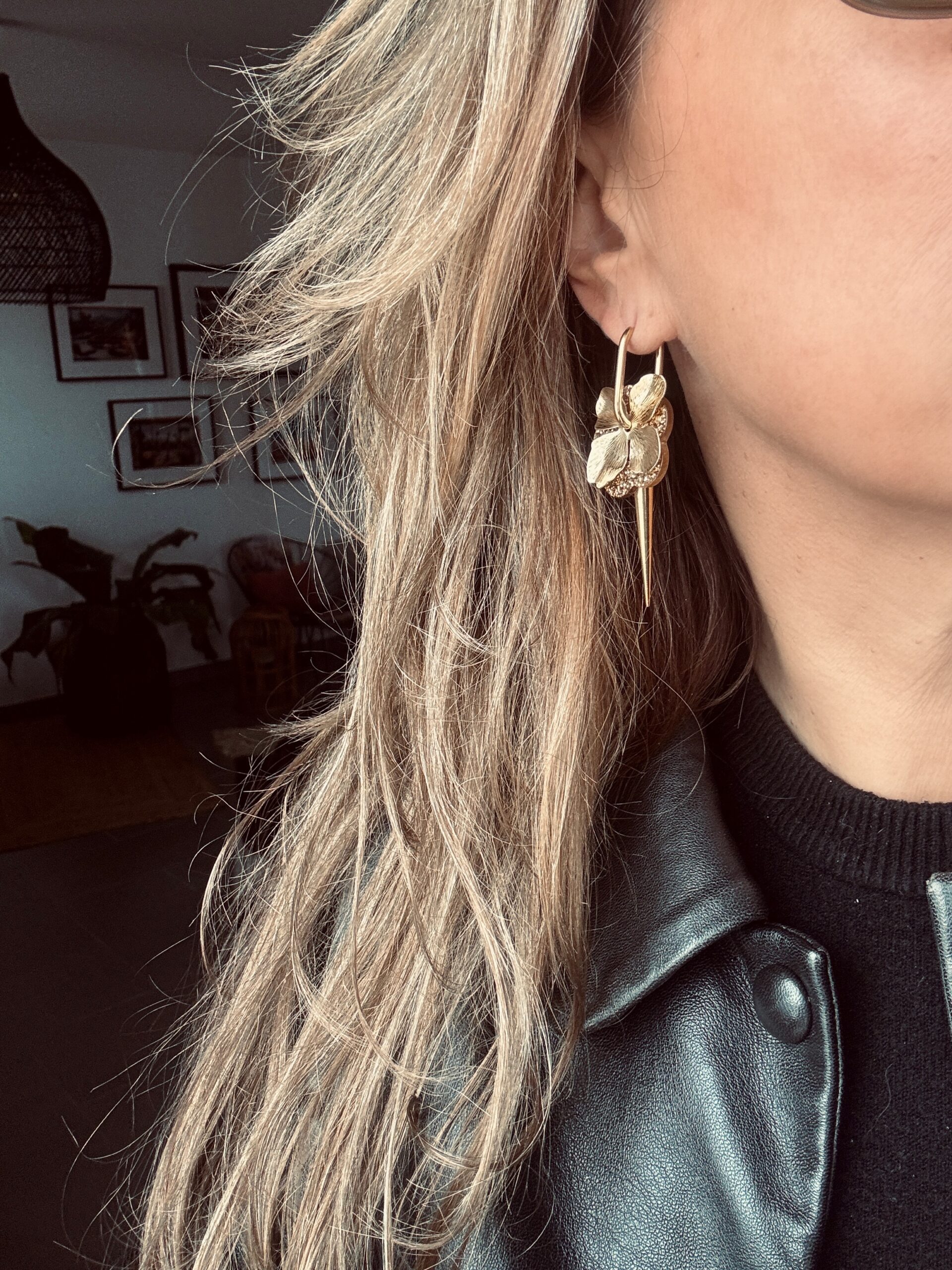 Boucles d'oreilles LIOR doré – Image 3