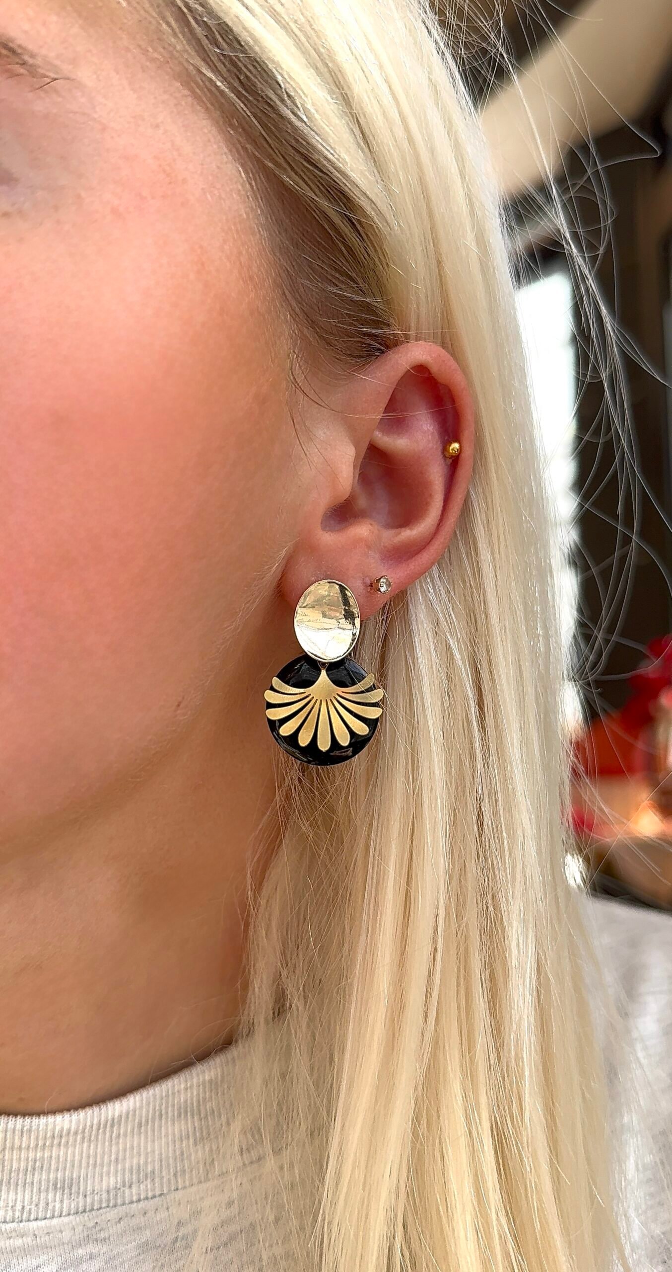 Boucles d'Oreilles MINETTE noir – Image 2