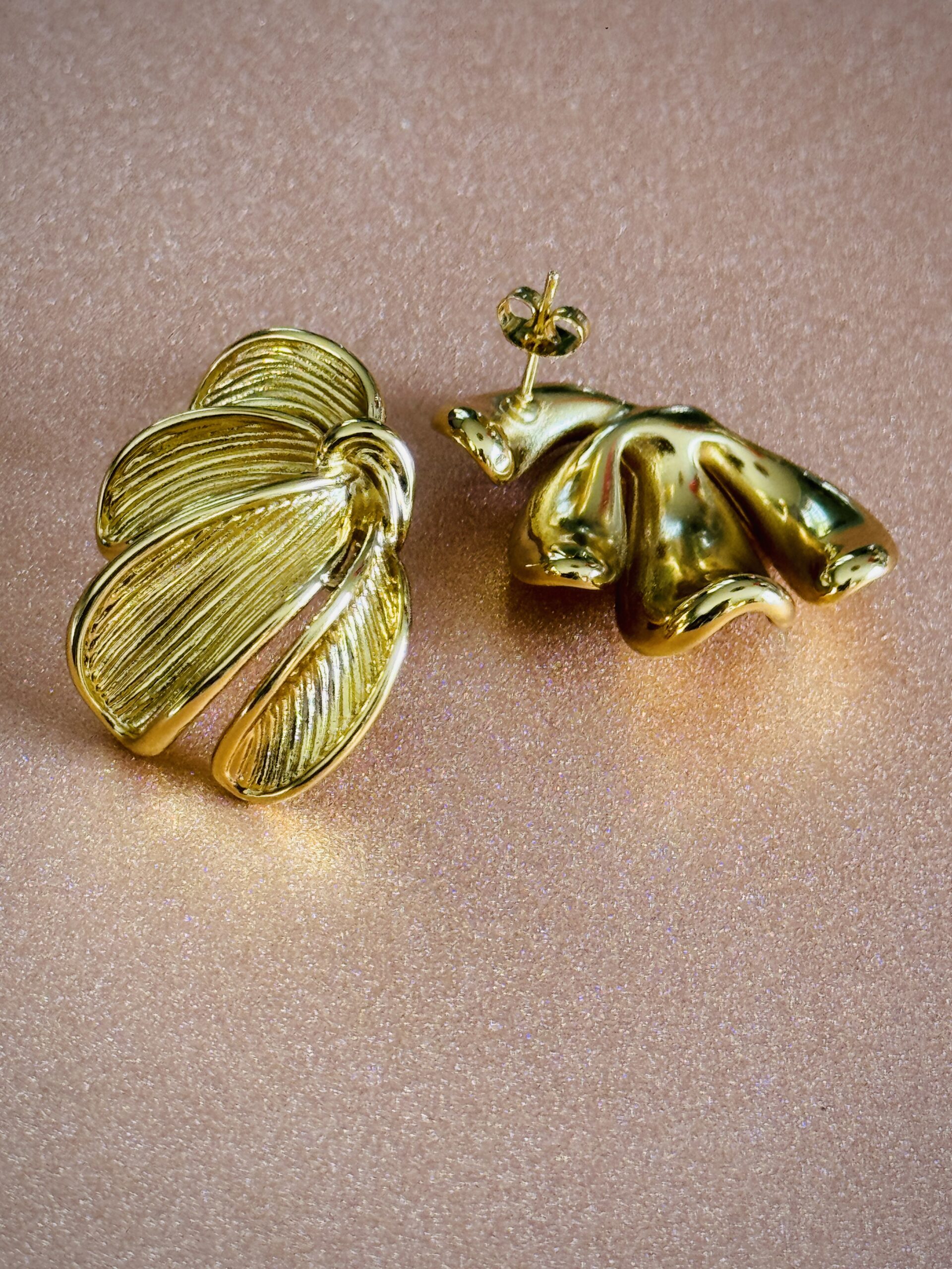 Boucles d'oreilles FLORA doré – Image 2