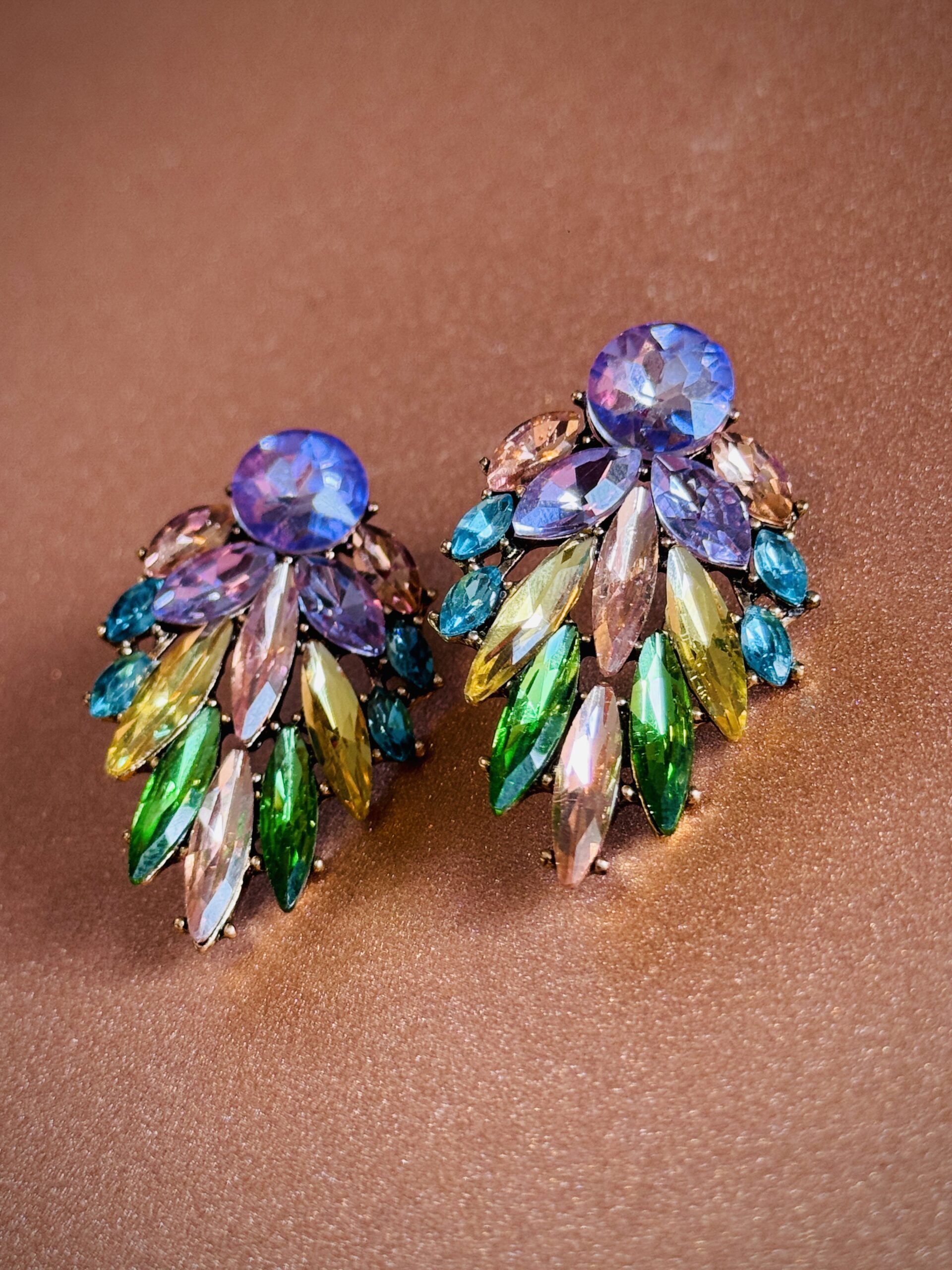 Boucles d'oreilles LUMI multicolore – Image 2