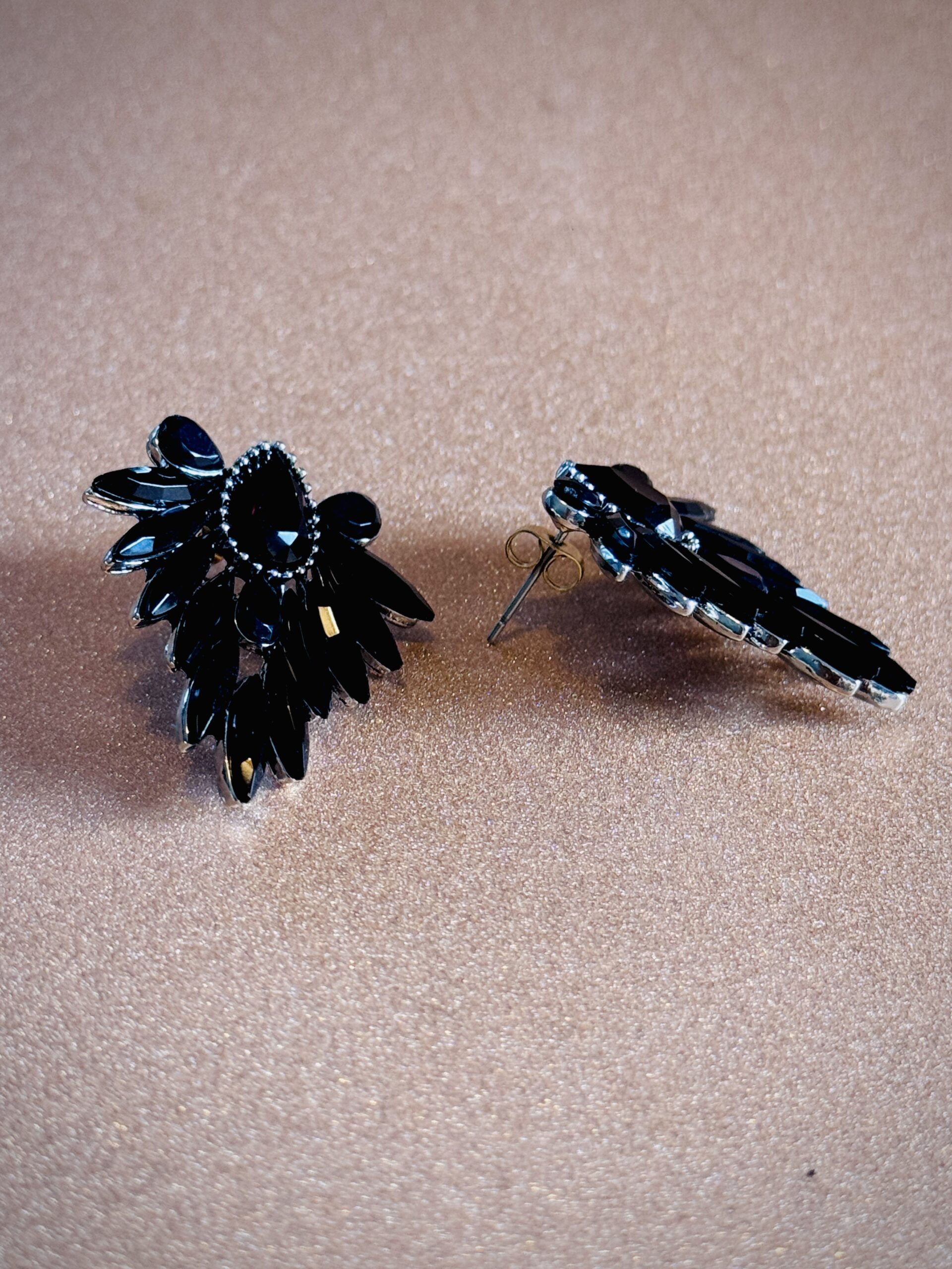 Boucles d'oreilles MIALIE noir – Image 2