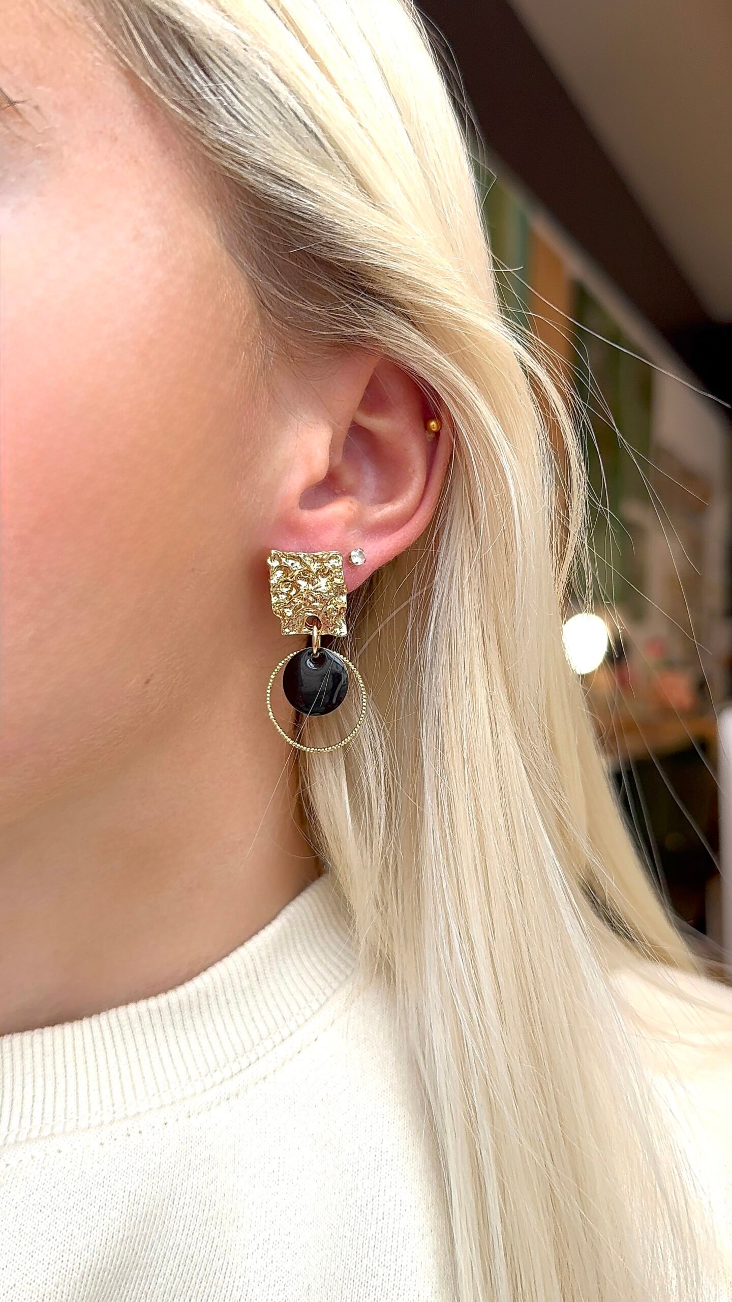 Boucles d'oreilles ALIZE noir