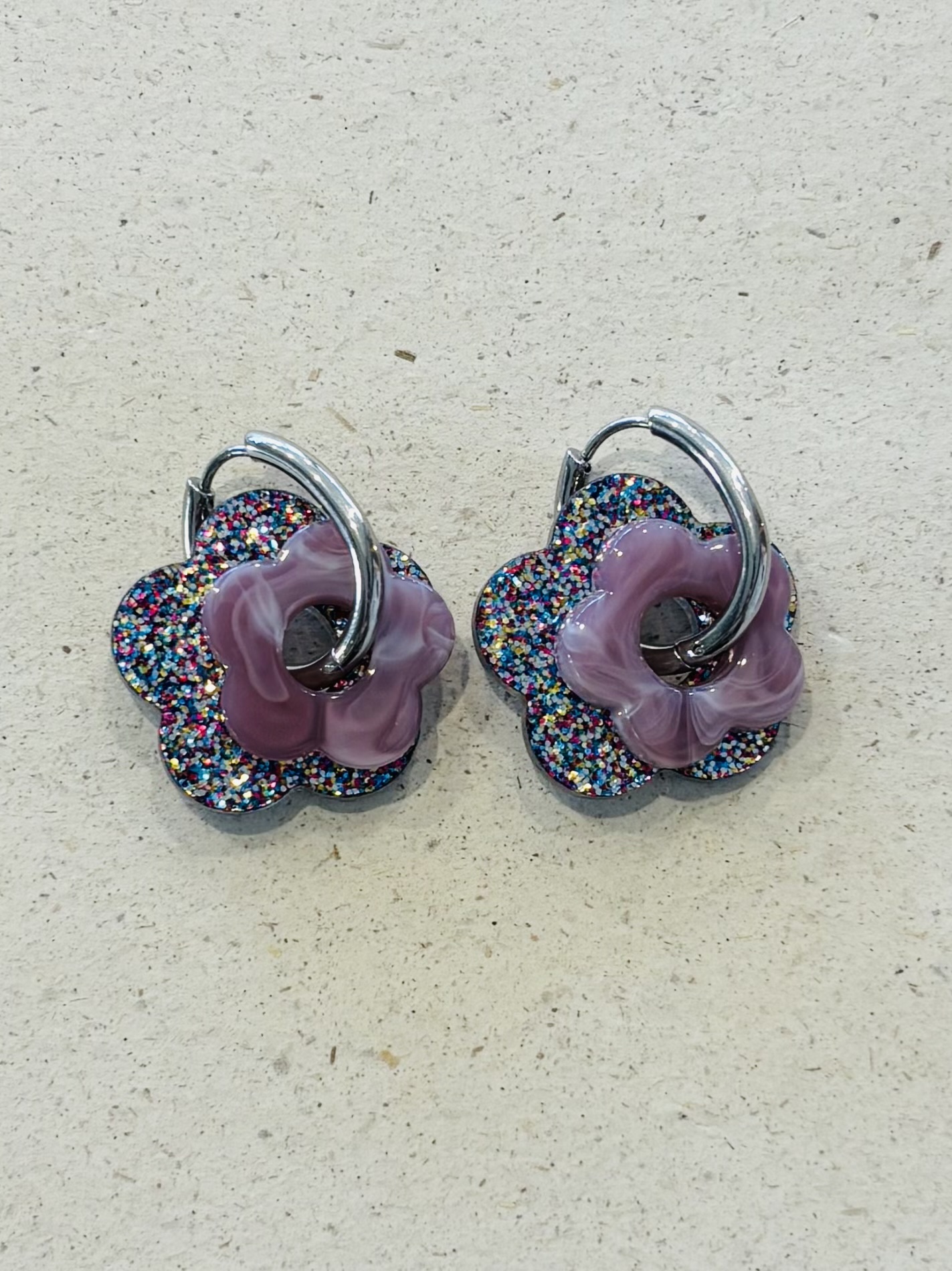 Boucles d'oreilles BALA mauve argent