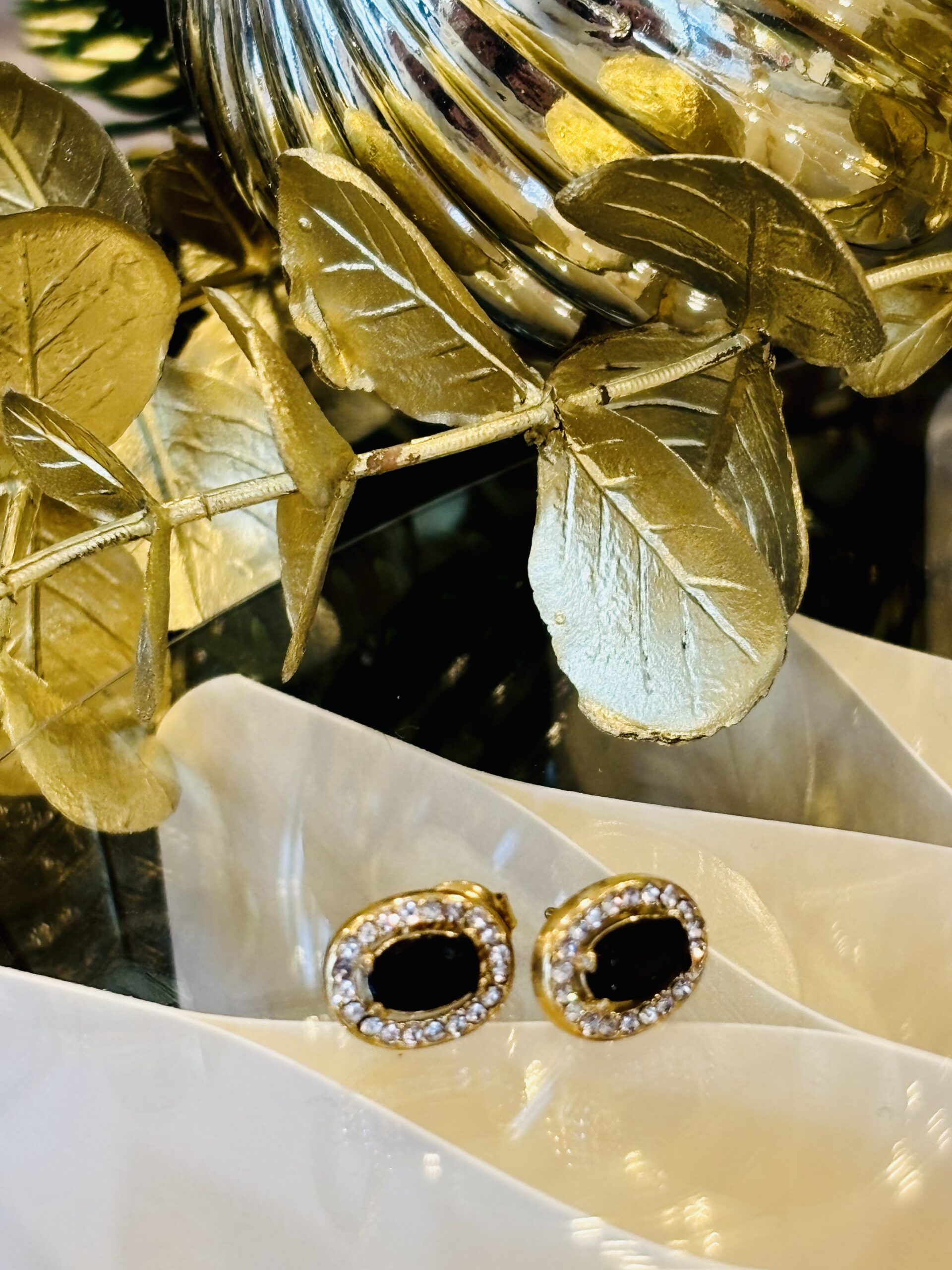 Boucles d'oreilles Karen noir – Image 2