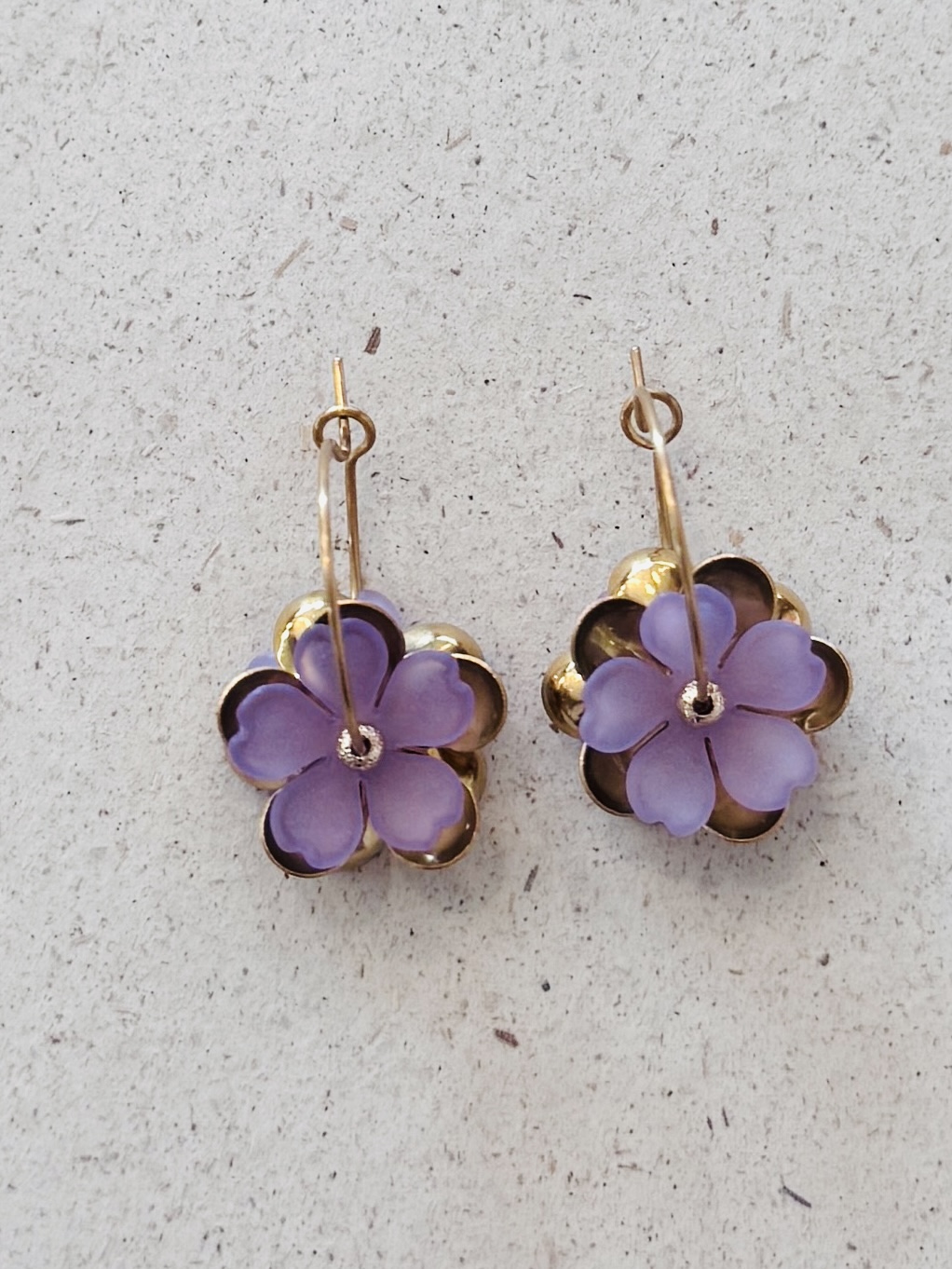 Boucles d'oreilles NINON mauve