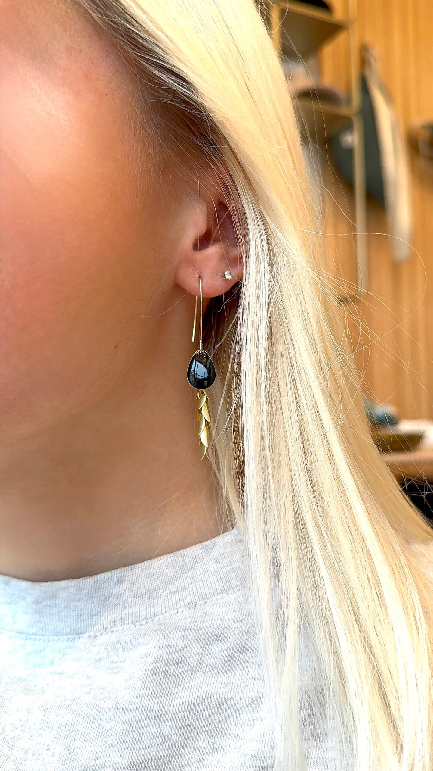 Boucles d'oreilles SOLANGE noir – Image 2