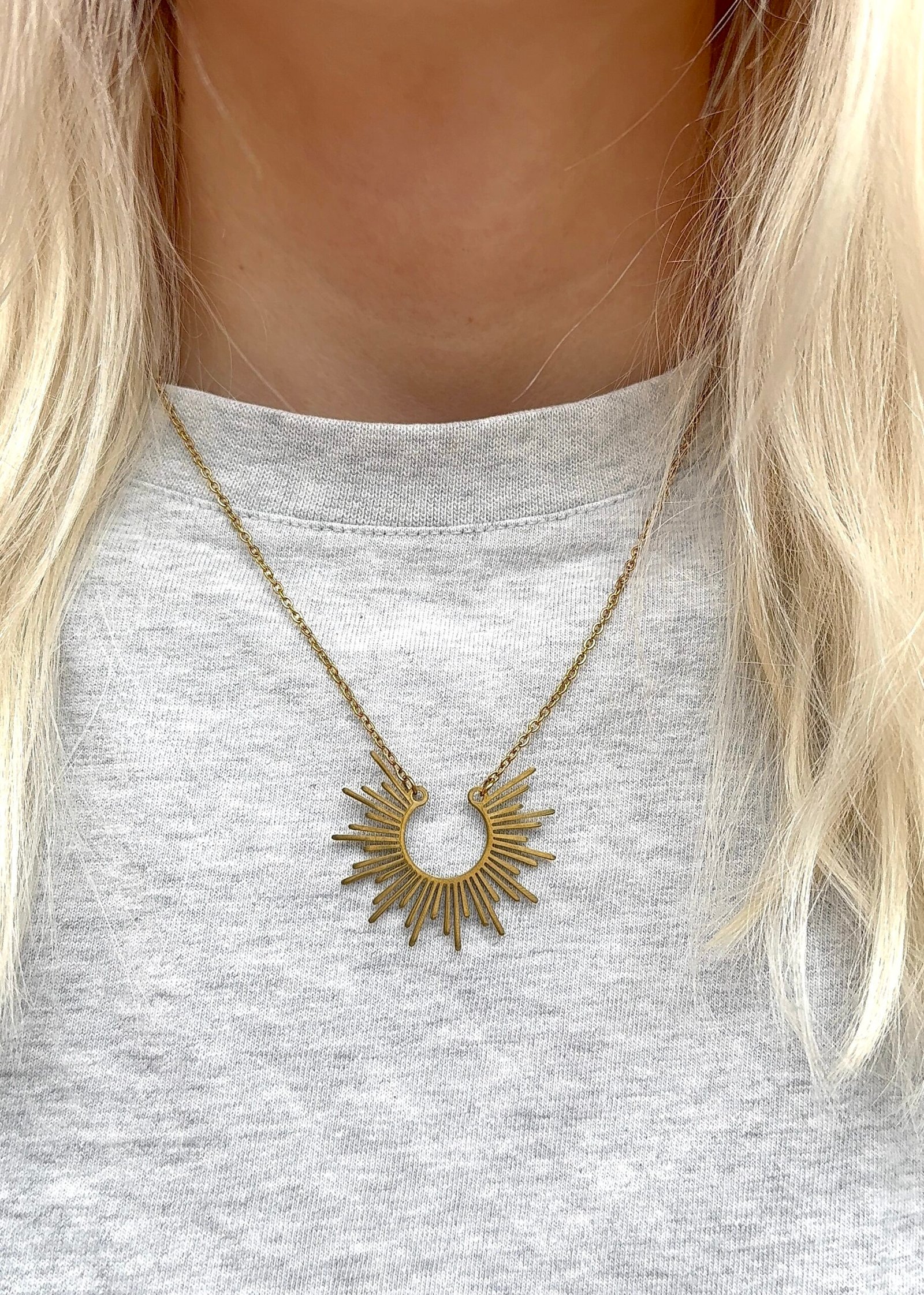 Collier AURORA doré – Image 2