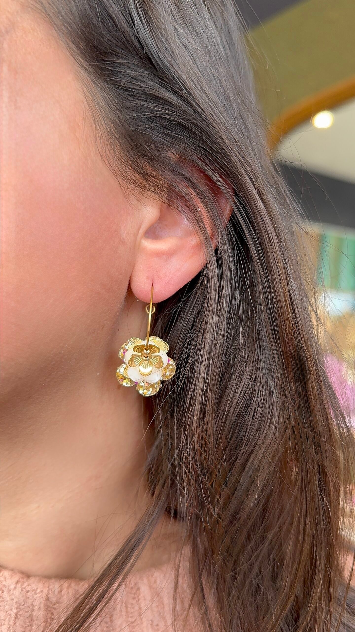 Boucles d'oreilles SALY jaune – Image 2