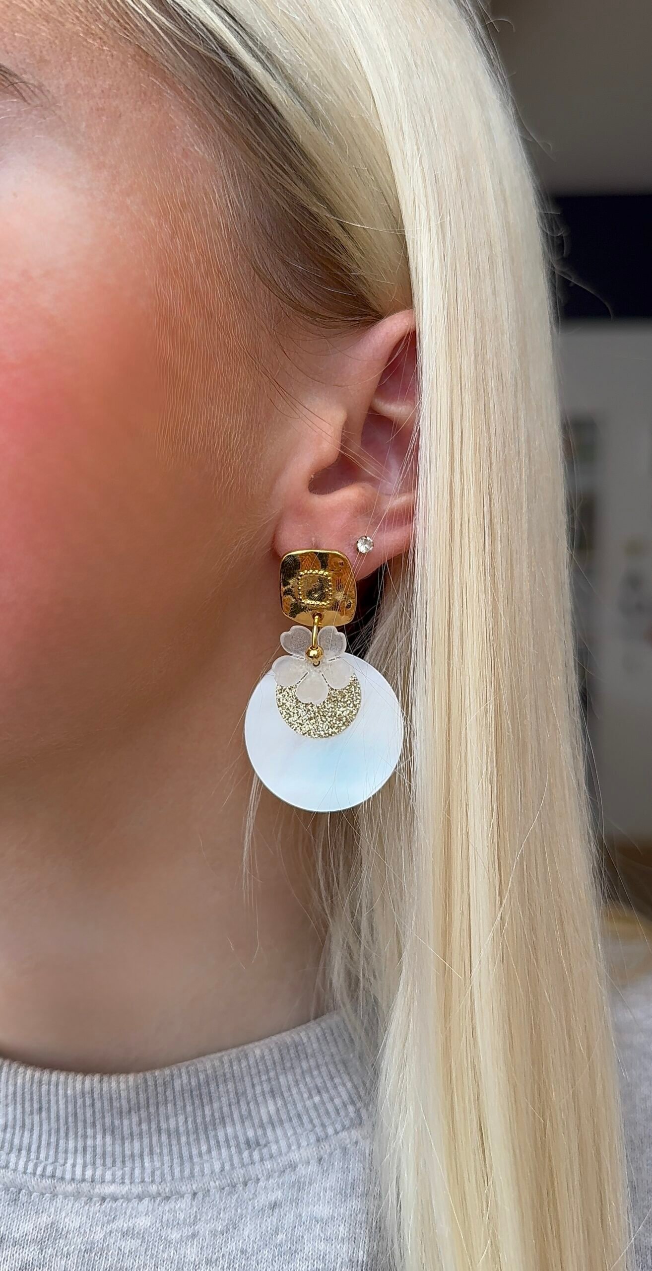 Boucles d'oreilles MILIE blanc – Image 2