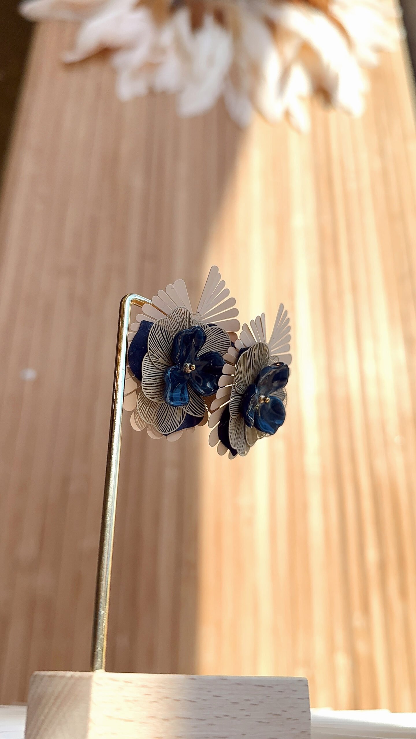 Boucles d'oreilles BARBARA bleu, nude