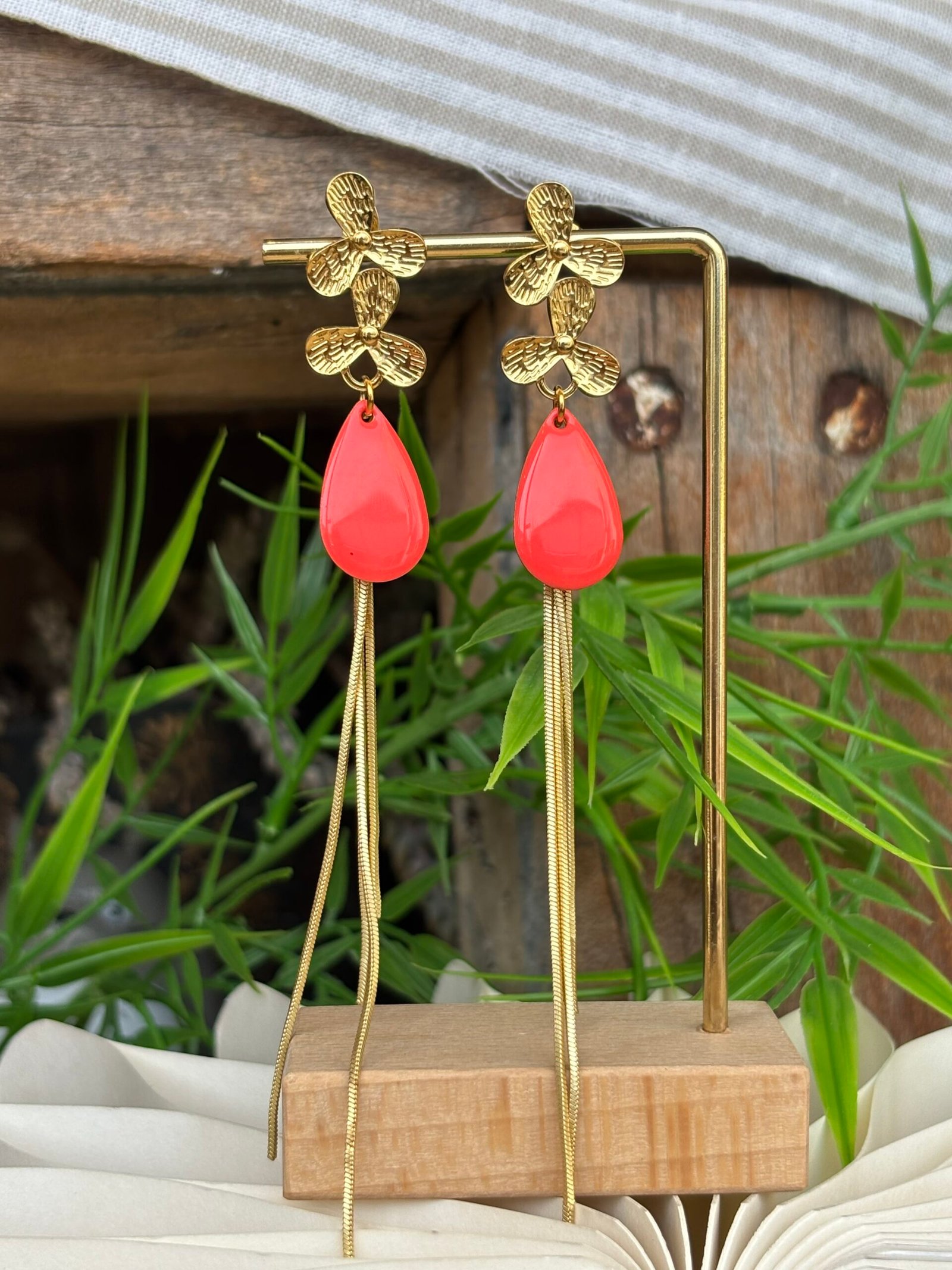 Boucles d'oreilles CARLA corail