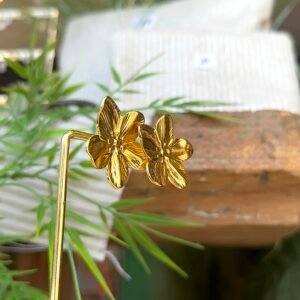 Boucles d'oreilles FLEUR doré