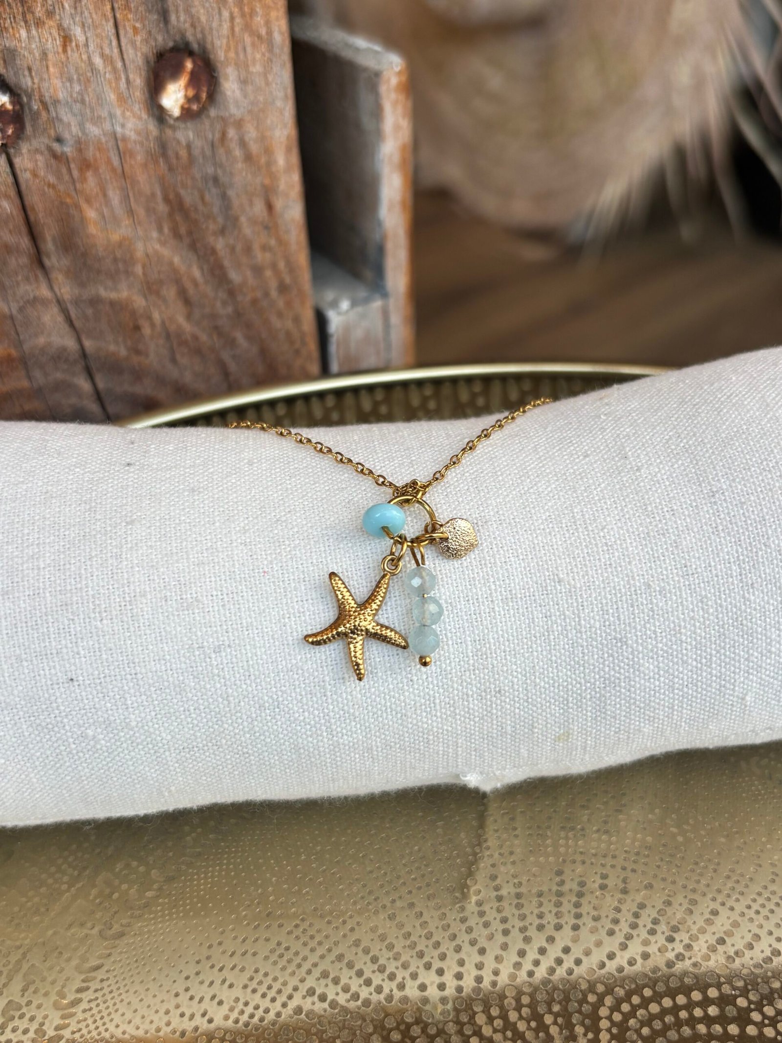 Collier CECILIA bleu ciel – Image 2
