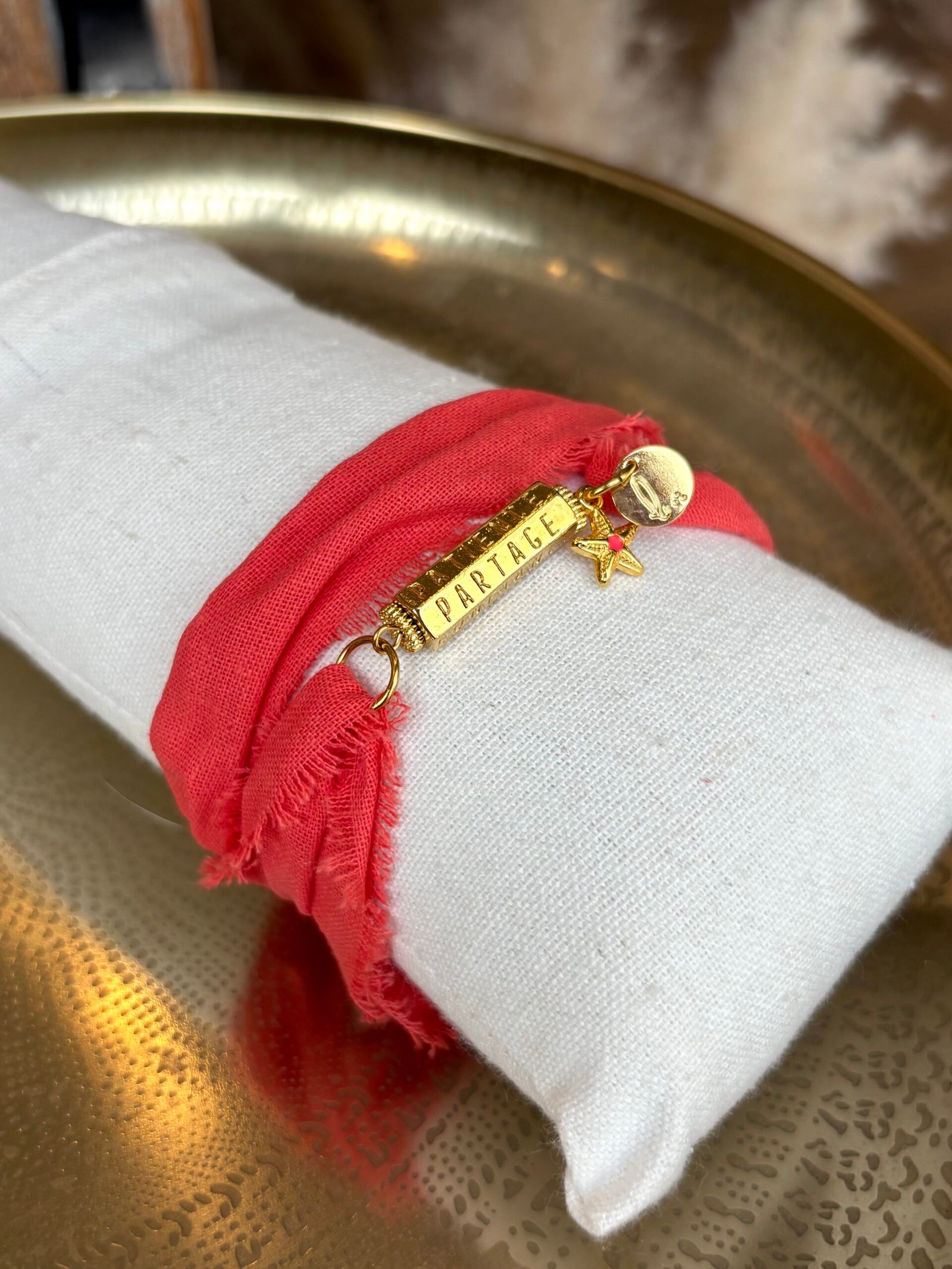 Bracelet EVIDENCE tissus corail – Image 2