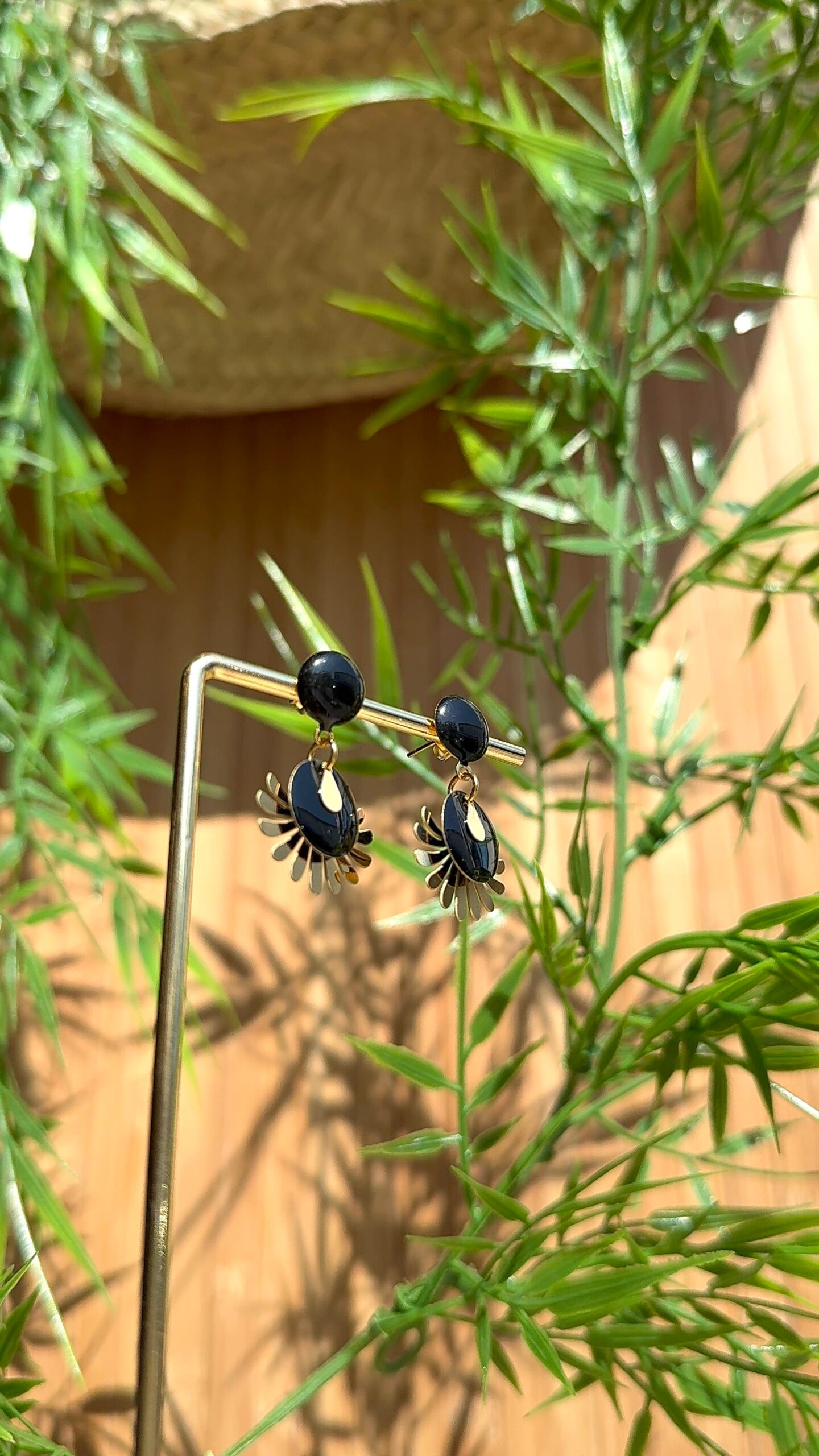 Boucles d'oreilles CORINNE noir – Image 2