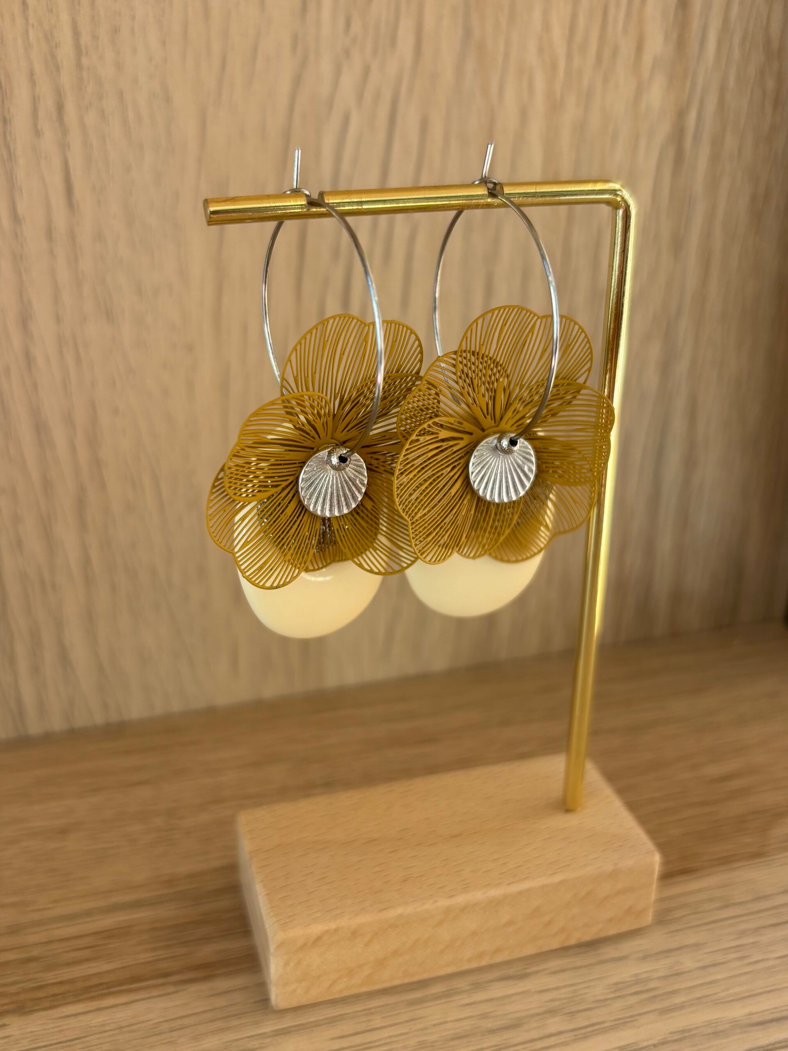 Boucles d'oreilles ALYNN crème, moutarde