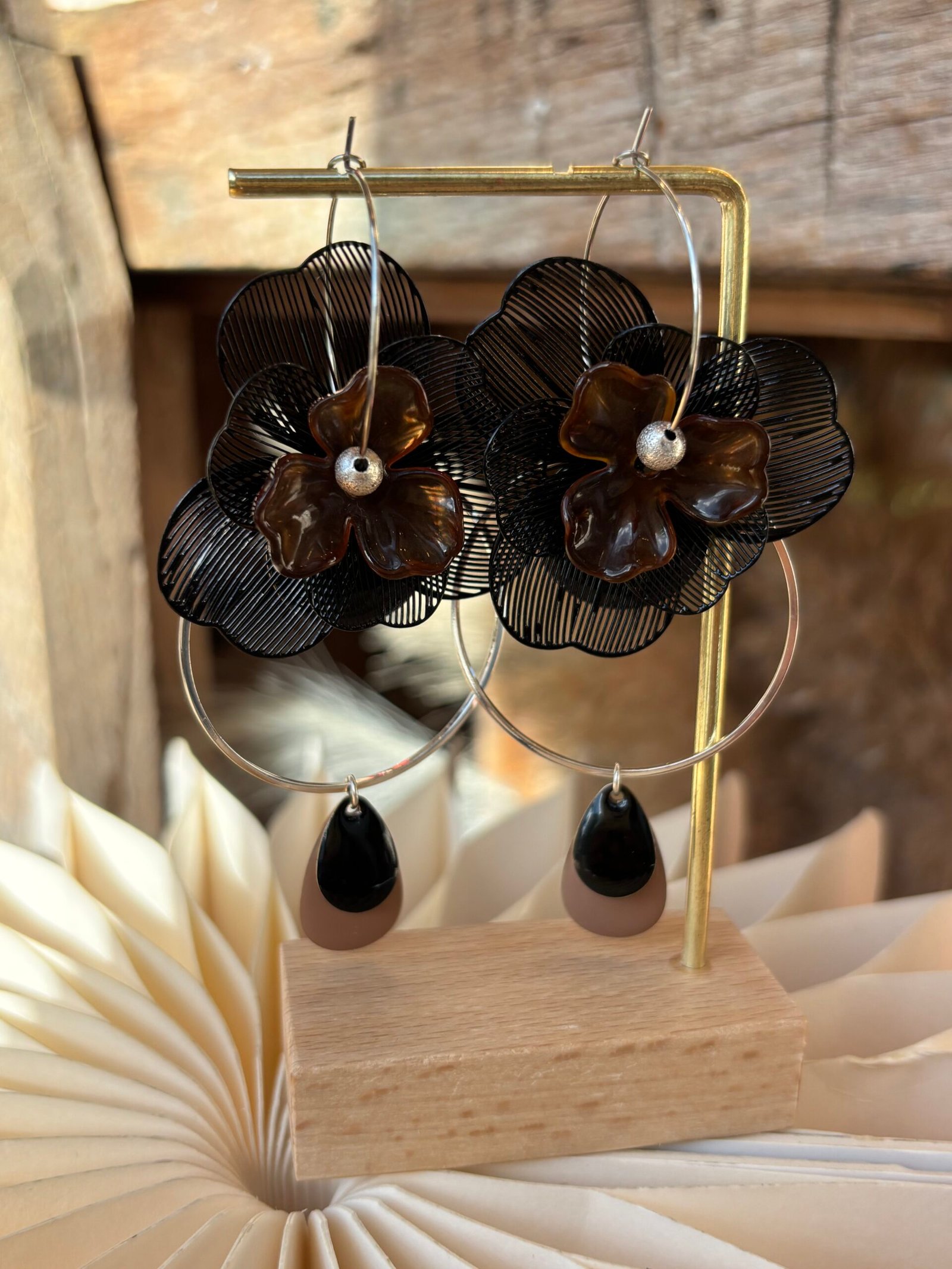 Boucles d'oreilles LAURE noir – Image 2