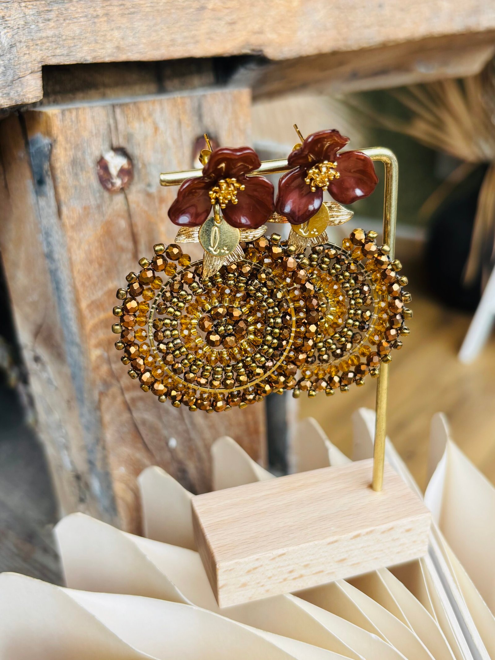 Boucles d'oreilles INES marron